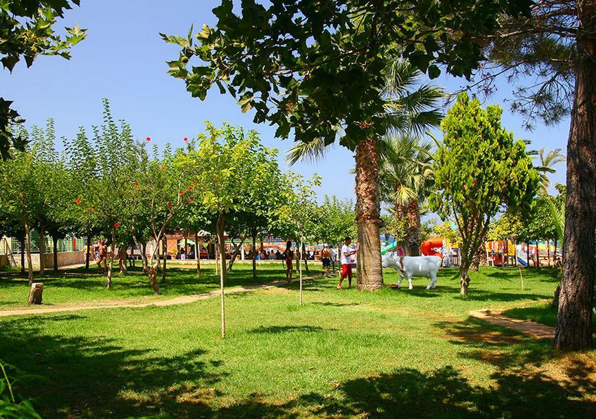 Eri Beach & Village Hotel 赫索尼索斯 外观 照片