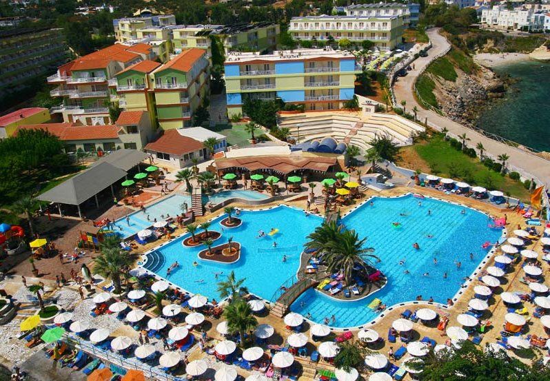 Eri Beach & Village Hotel 赫索尼索斯 外观 照片